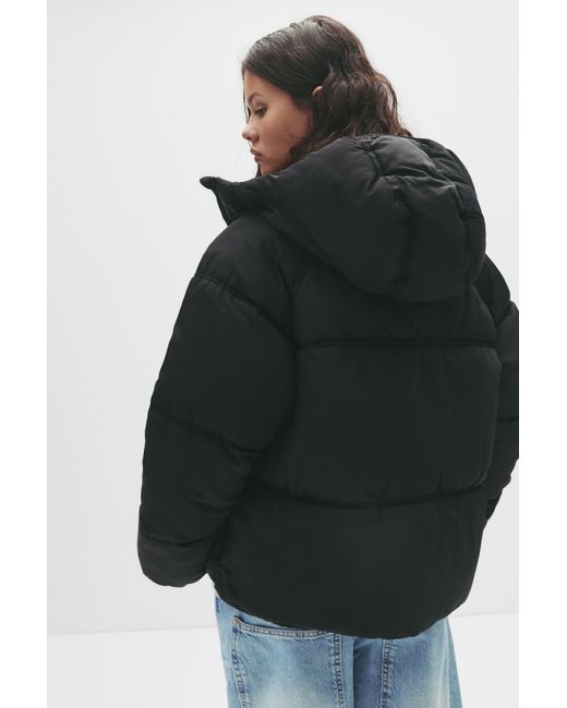 Pull&Bear Black Puffer Jacket With Hood