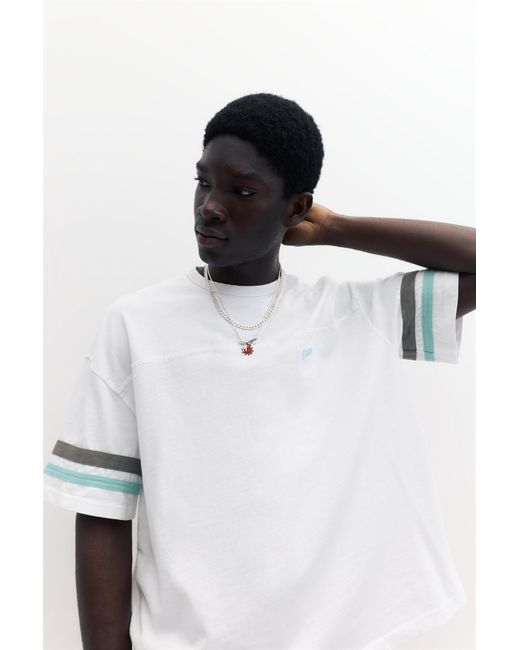 Pull&Bear Multicolor Stwd Striped T-Shirt for men