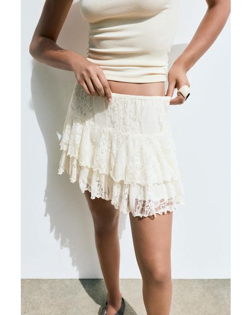 Pull&Bear Natural Lace Ruffled Mini Skirt