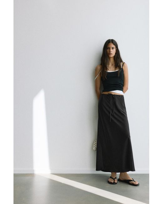 Pull&Bear Black Satin Midi Skirt