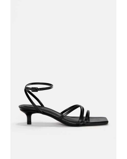 Pull&Bear White Kitten-Heel Sandals