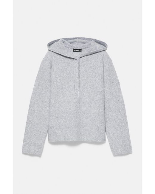 Pull À Capuche Et Boutons Pull&Bear en coloris Gray