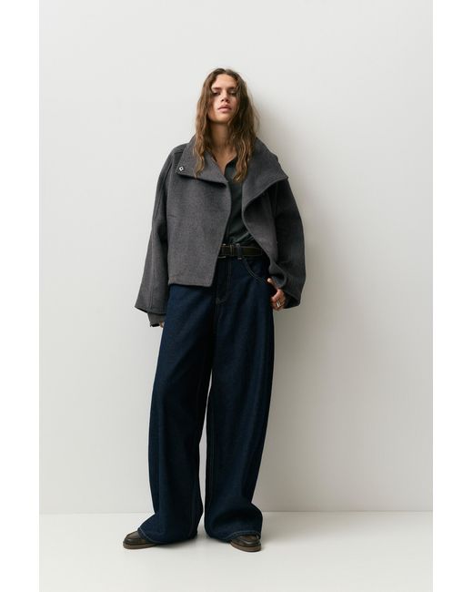 Pull&Bear Black Short Felt Texture Coat