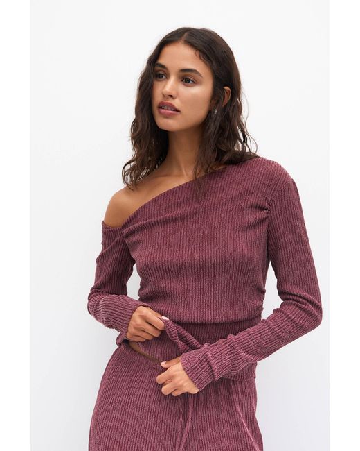 Pull&Bear Red Asymmetric Crepe Long-Sleeve Top