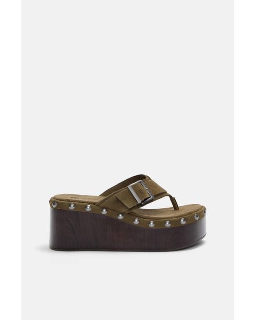 Pull&Bear Brown Keilsandaletten Mit Nieten Aus Leder