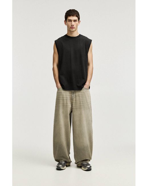 Pull&Bear Ärmelloses Shirt Washed-Look in Black für Herren