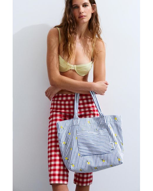 Borsa Shopper A Righe Effetto Spugna di Pull&Bear in Blue