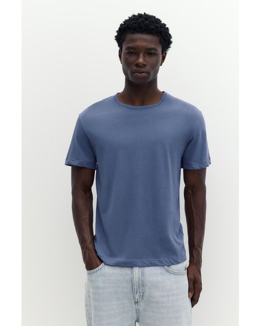 Pull&Bear Blue Slim Fit Basic T-Shirt for men