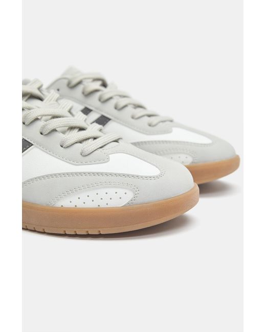Pull&Bear Retro-Sneaker in White für Herren