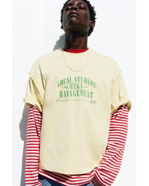 Pull&Bear Natural Cropped Stwd Graphic T-Shirt for men