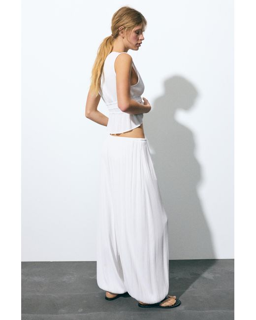 Pull&Bear Mousseline Pofbroek in het White
