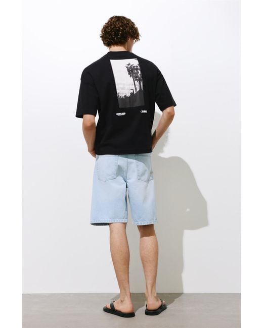Pull&Bear Black Oversize Graphic T-Shirt for men