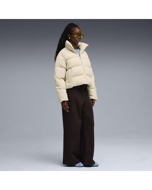 PUMA Natural Wardrobe Essentials Cord-Pufferjacke Damen, Kleidung
