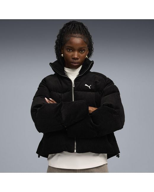 PUMA Black Wardrobe Essentials Cord-Pufferjacke Damen, Kleidung