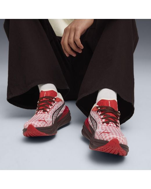 PUMA Red Deviate Nitroâ 4 Check Sneakers for men