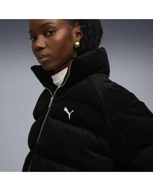 PUMA Black Wardrobe Essentials Cord-Pufferjacke Damen, Kleidung