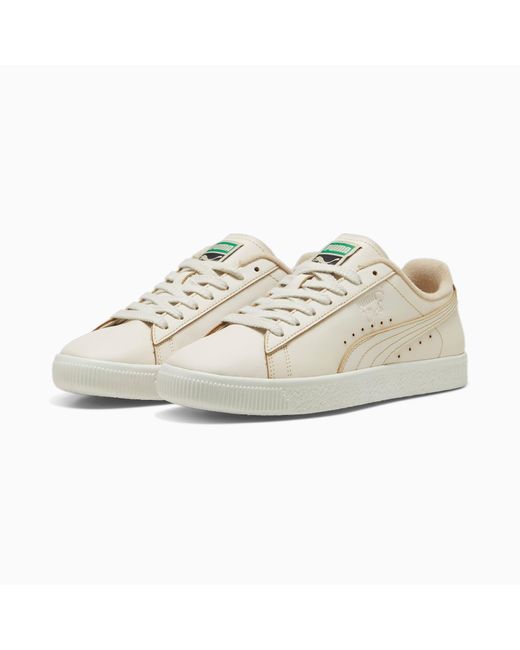 Chaussure Sneakers Clyde Coffee PUMA en coloris White