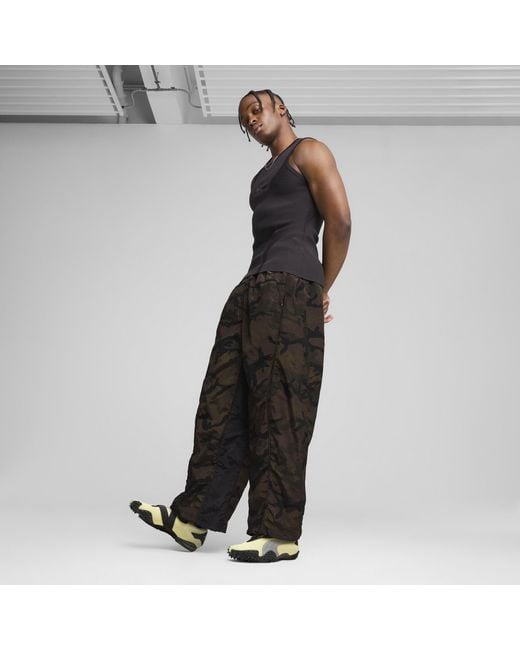 Sneakers Mostro Og di PUMA in Yellow