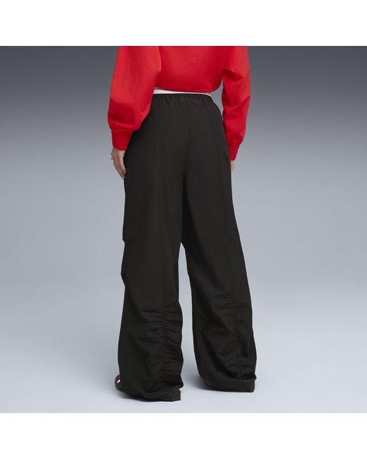 PUMA Black Wardrobe Essentials Gewebte Parachute-Hose Damen, Kleidung