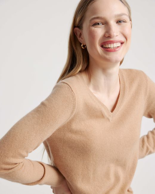 Quince Natural Mongolian Cashmere V-Neck Sweater