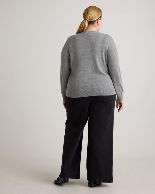 Quince Gray Mongolian Cashmere V-Neck Sweater