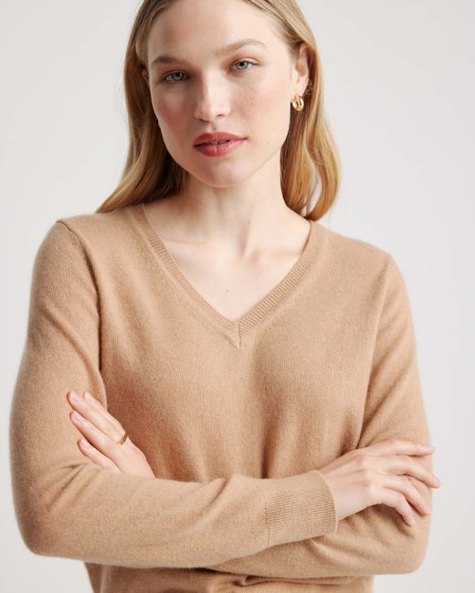 Quince Natural Mongolian Cashmere V-Neck Sweater