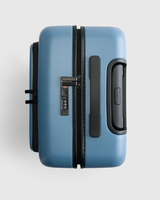 Quince Blue Front Pocket Carry-On Suitcase, Polycarbonte