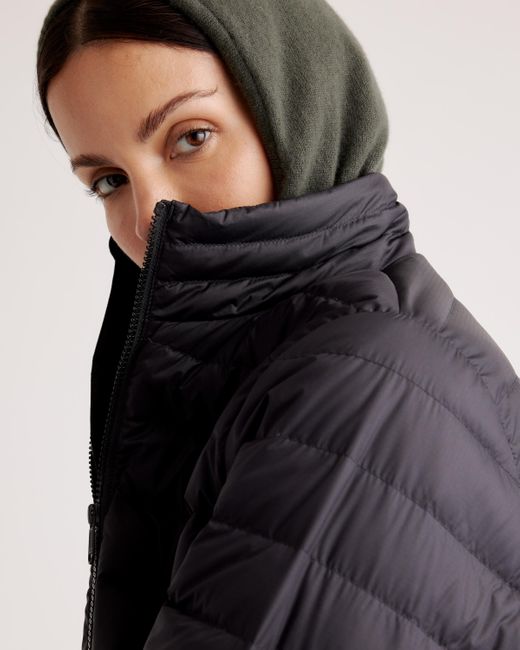 Quince Black Lightweight Down Packable Puffer Jacket, Recycled Polyester