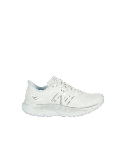 New Balance White Fresh Foam Evoz V3 Running Shoe