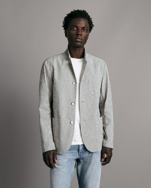 closed seersucker blazer