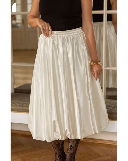 RainSisters White Off- Balloon Midi Skirt