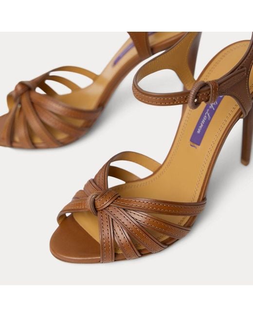 Sandali Kieran in vitello brunito 100 mm di Ralph Lauren in Brown