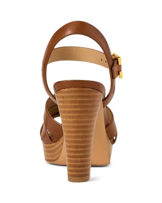 Ralph Lauren Soffia Gepolijste Leren Sandaal in het Brown