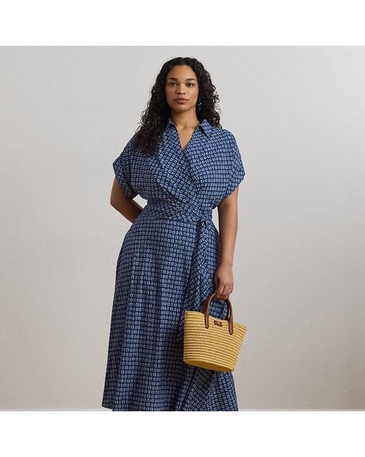 Taglie Plus - Abito in crêpe con stampa geometrica di Ralph Lauren in Blue