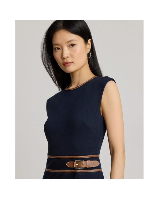 Abito con maniche ad aletta e fibbia di Ralph Lauren in Blue