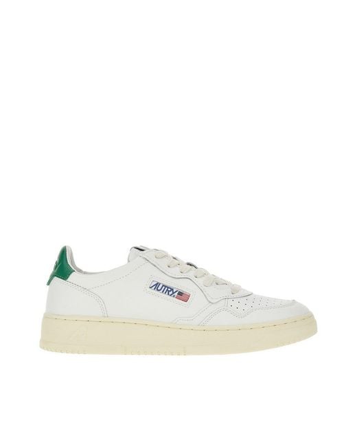 Autry White Medalist Low Leather Snekars for men