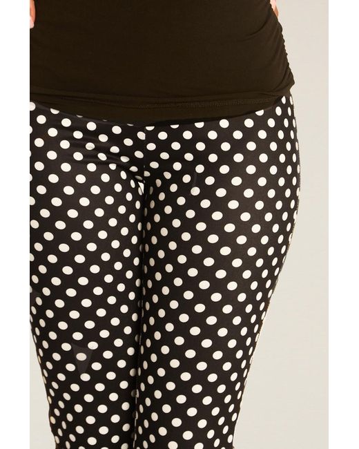Rebellious Fashion Natural Lace Trim Capri Pants