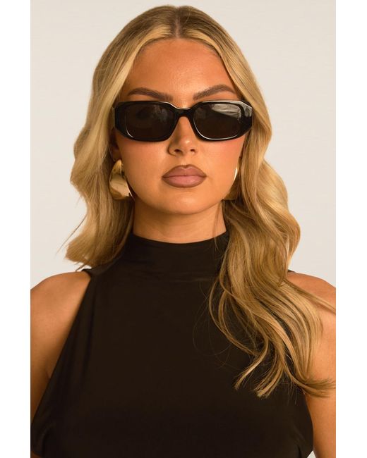 Rebellious Fashion Black Logo Detail Sunglasses