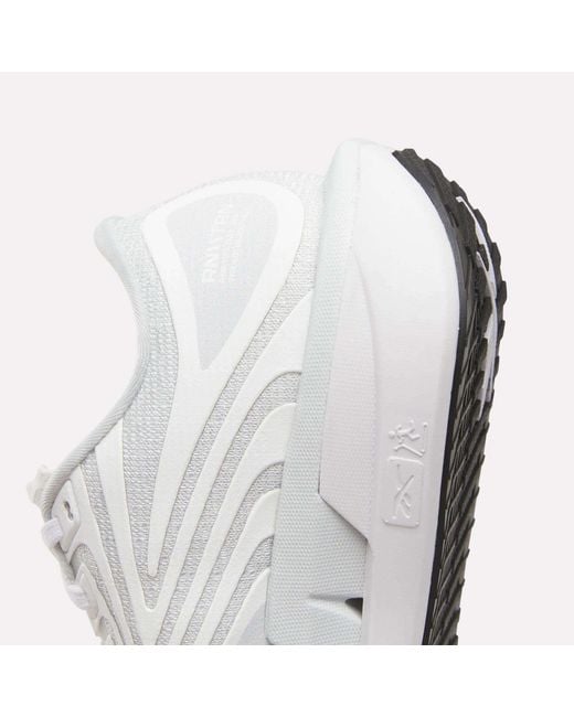 Reebok White Floatzig 2 Running Shoes for men