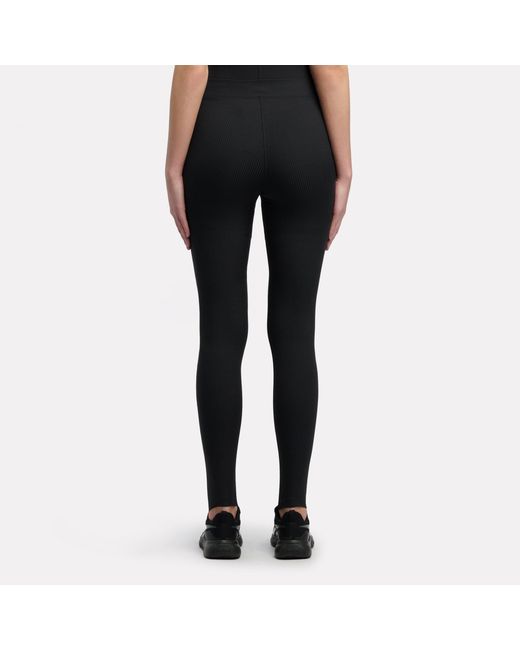 Reebok Black Id Train Rib Stirrup Leggings