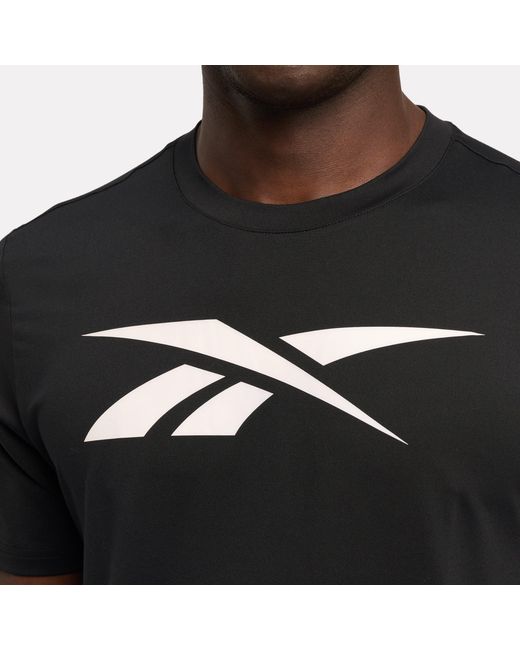 Reebok Black Id Train Logo Stretch Tech T-Shirt for men