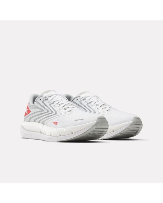 Reebok White Floatzig Tread Shoes