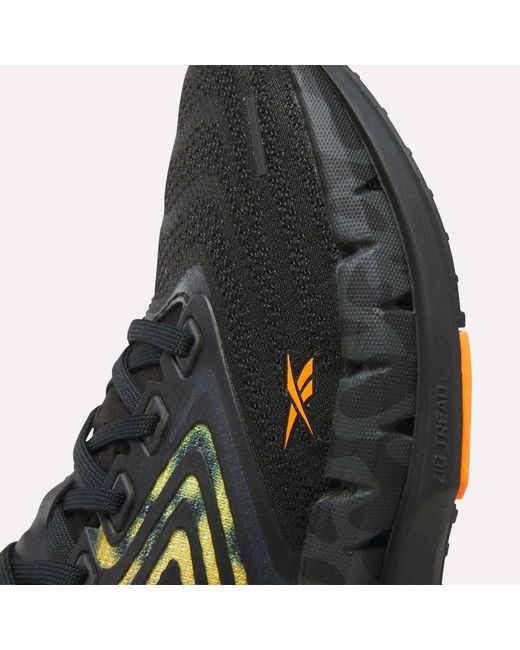 Reebok Black Floatzig Tread Shoes