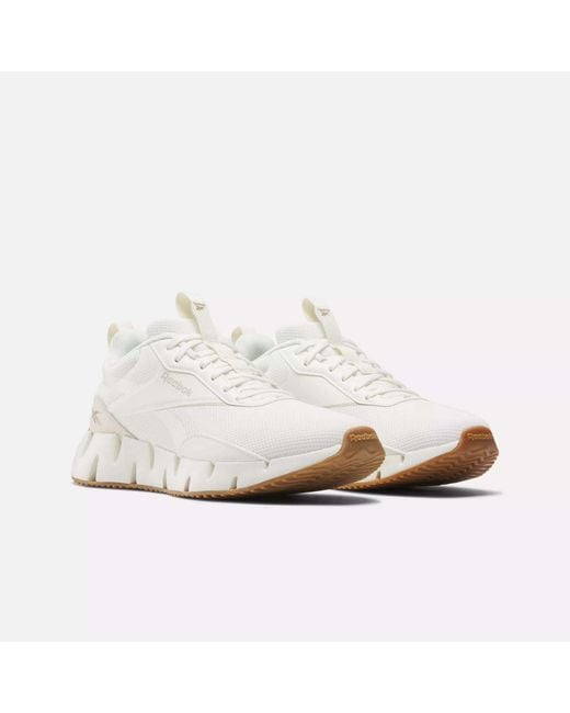 Reebok White Zig Dynamica Str Shoes