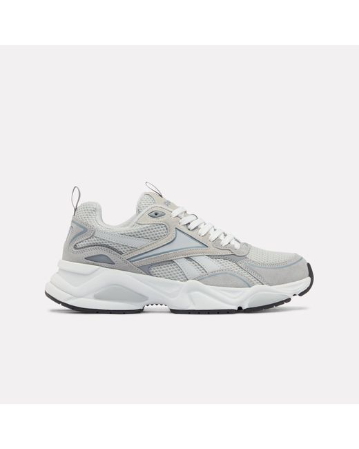 Reebok White Charge Run Trainer for men