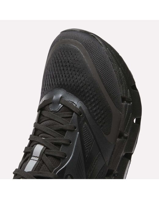 Reebok Black Floatzig 2 Running Shoes for men