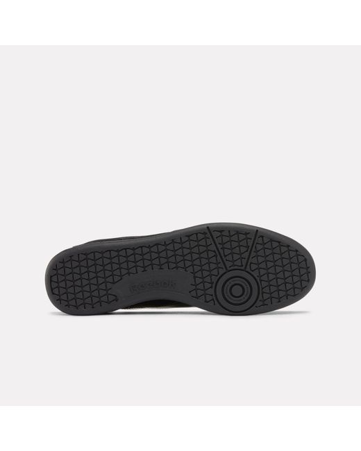 Reebok Black Finale Trainers