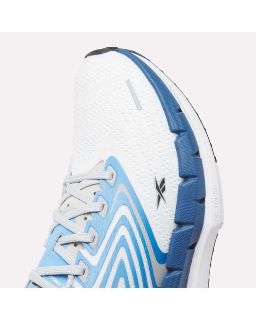 Reebok Blue Floatzig Tread Shoes for men