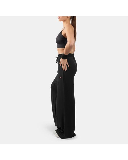 Reebok Black Id Train Printed Tri-Back Sports Bra