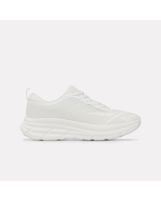 Reebok White Road Strider Junior Trainers